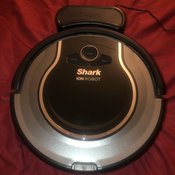 Shark Ion 750 - Picture 2 of 3